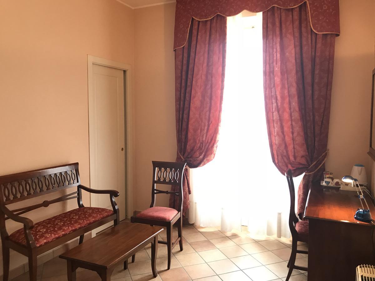 Ca' Rossa Hotel 3*