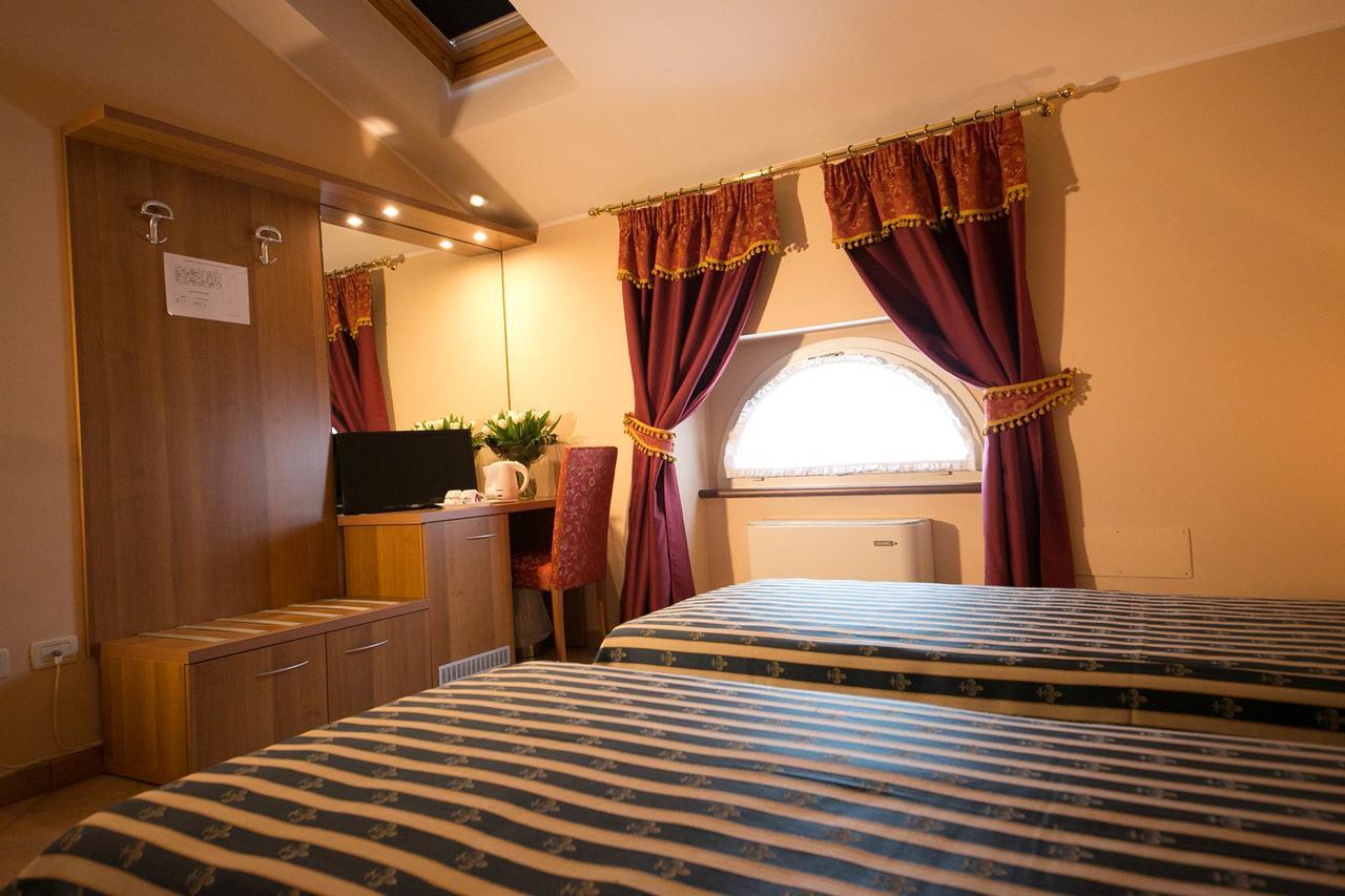 Ca' Rossa Hotel San Giovanni in Croce