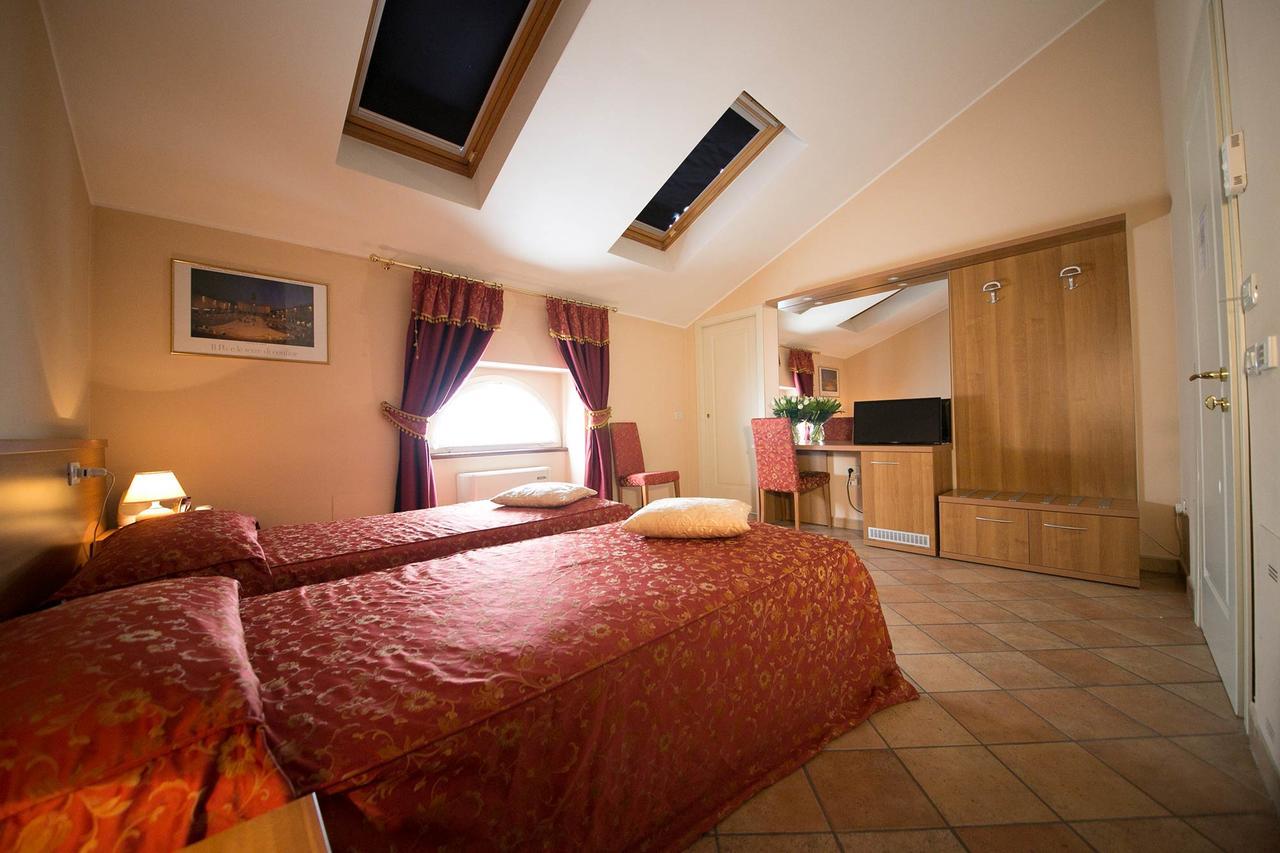 Ca' Rossa 3*